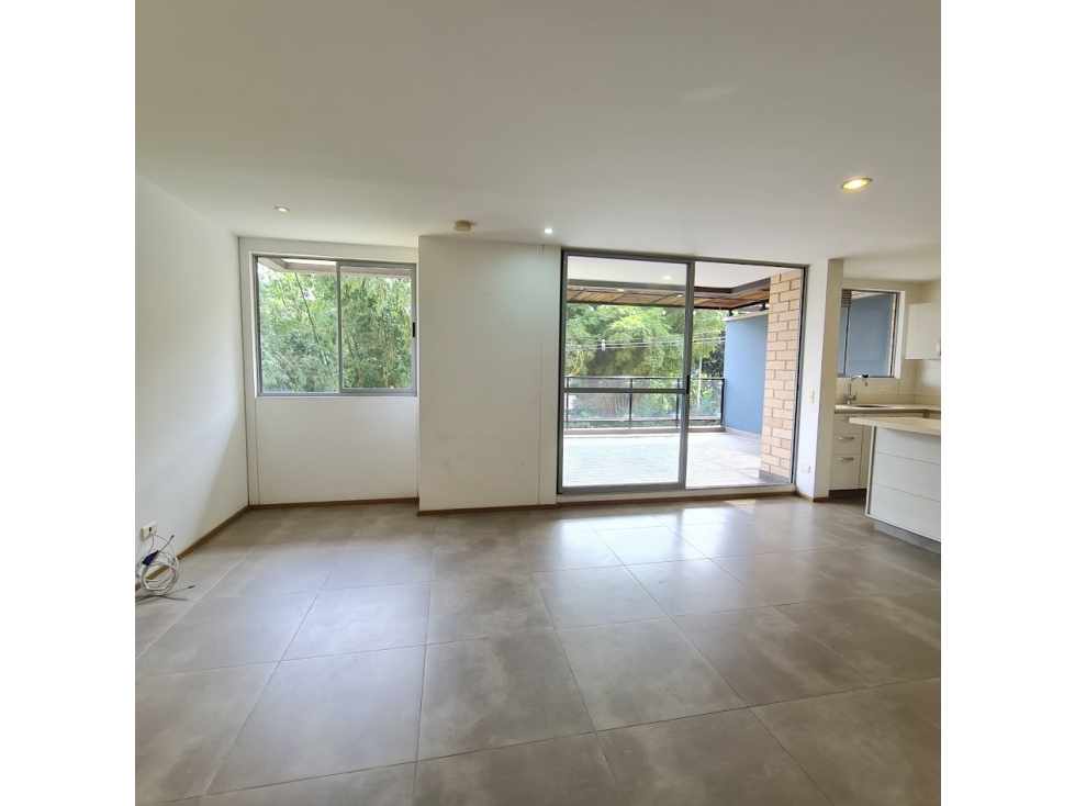 Apartamento en venta Envigado, sector El Esmeraldal — foto 2