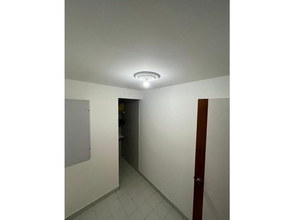 VENTA APARTAMENTO DUPLEX EN LAURELES SANTA TERESITA — foto 6