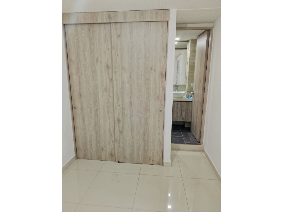 VENTA CASA BIFAMILIAR SECTOR PRADITO- SAN ANTONIO DE PRADO — foto 6
