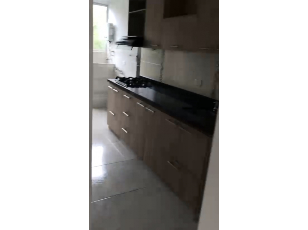 APARTAMENTO EN VENTA ENVIGADO MILAN, 4 PISO UNIDAD CERRADA — foto 2