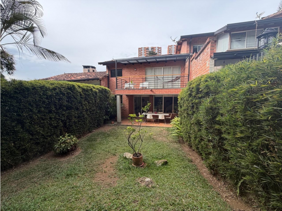 VENTA CASA DÚPLEX | EL POBLADO PARTE ALTA