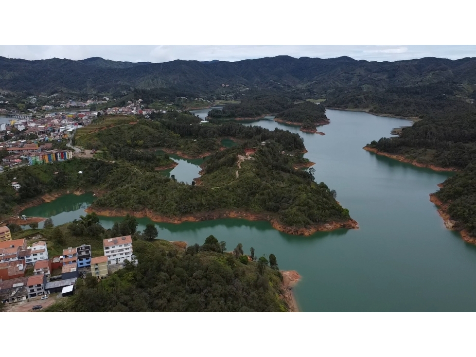 SE VENDE APARTAMENTO PARA ESTRENAR EN GUATAPE - 6