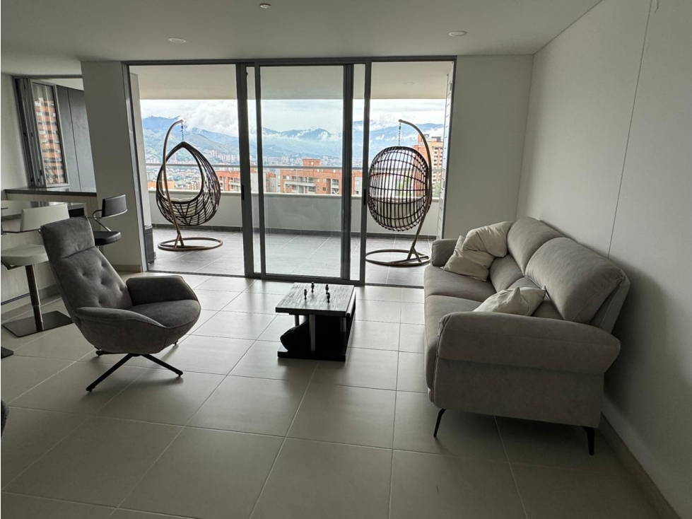 Venta de apartamento con acabados premium Envigado, Loma de Los Mesa — foto 2