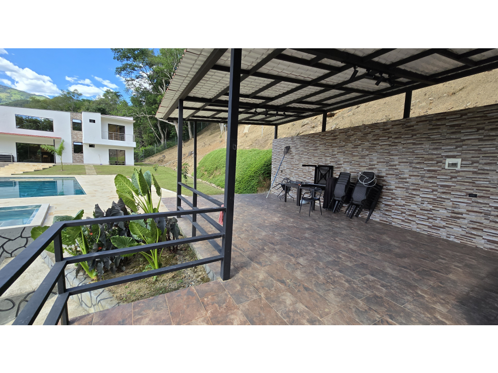 SE VENDE CASA CAMPESTRE EN SOPETRAN COMO NUEVA — foto 4