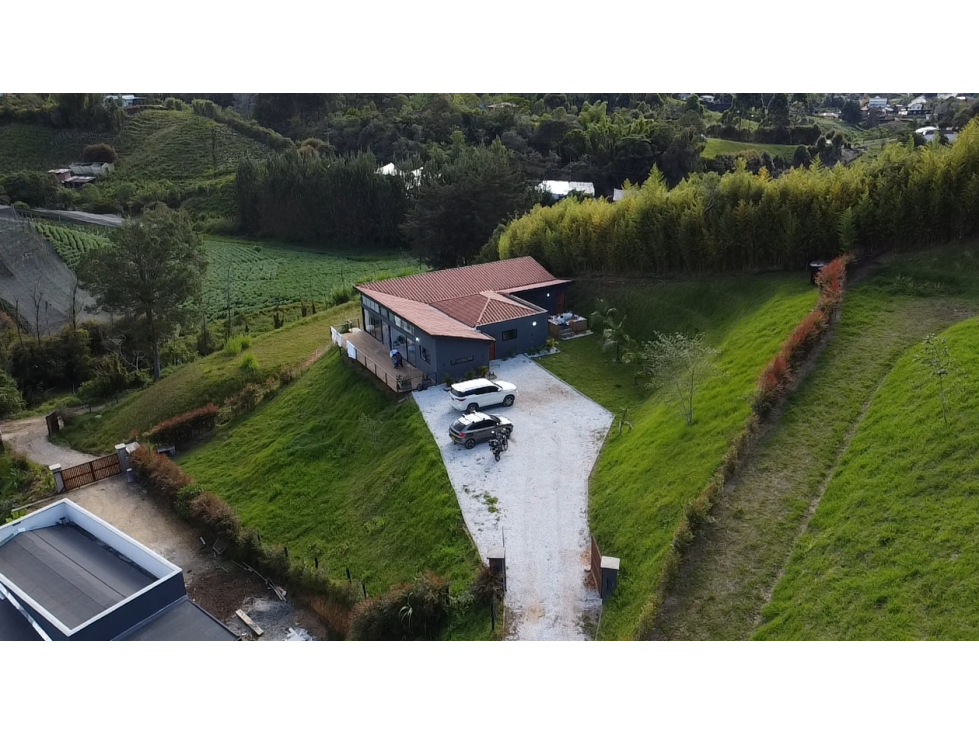 SE VENDE CASA CAMPESTRE EN EL CARMEN DE VIBORAL — foto 3