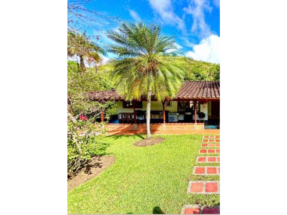 VENTA DE CASA CAMPESTRE EN SAN JERONIMO