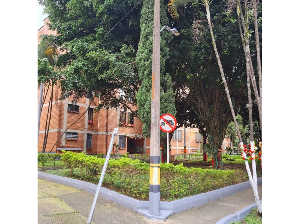 Apartamento en venta Envigado, sector Alcalá — foto 2