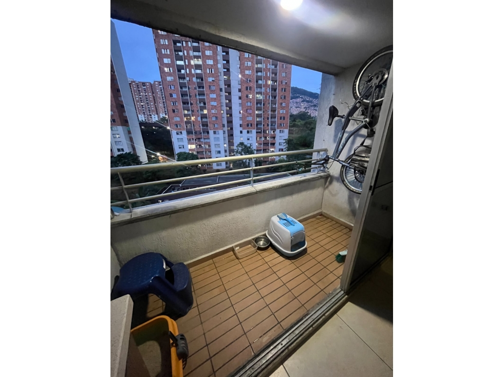 VENTA DE APARTAMENTO EN MADERA CON EXCELENTES ESPACIOS