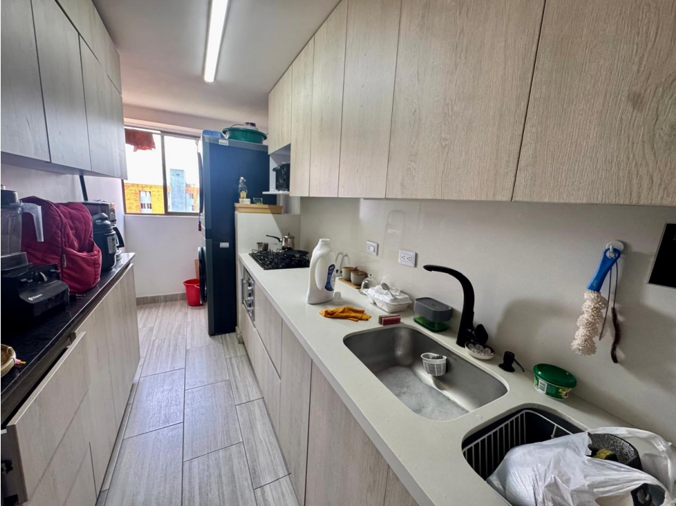 VENTA DE APARTAMENTO UNIDAD SAN TELMO EN LA AMERICA CON PARQ Y UTIL — foto 4