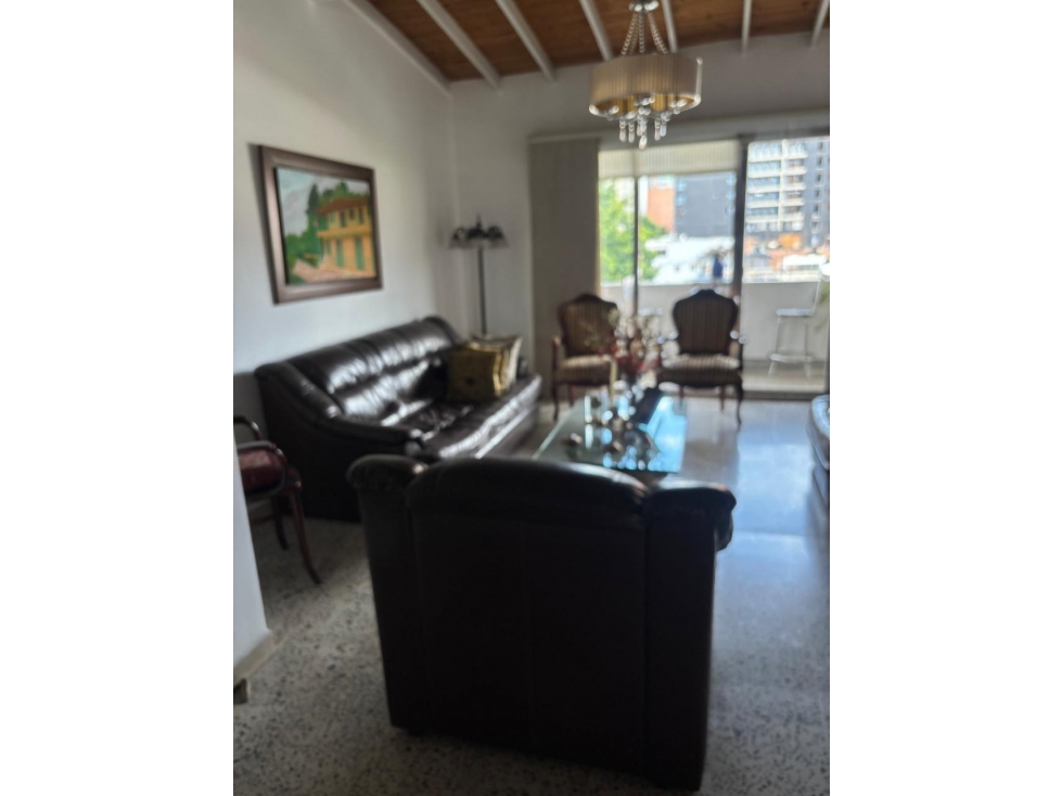 VENDO APARTAMENTO EN SAN JOAQUIN