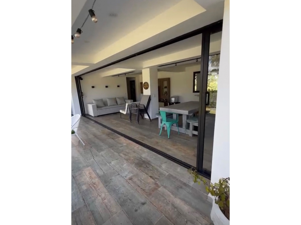 VENTA DE CASA EN ENVIGADO ALTO DE LAS PALMAS — foto 2