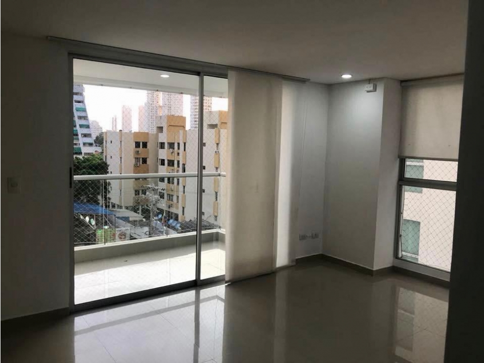 VENTA DE APARTAMENTO EN MANGA EDIFICIO TAURUS — foto 3