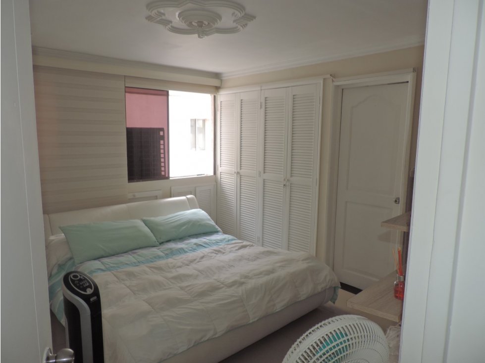 VENTA DE APARTAMENTO MANGA EDIFICIO DA VINCI — foto 2