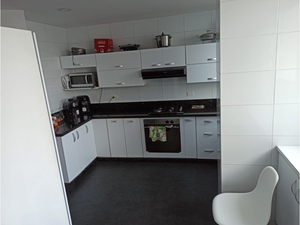 ARRIENDO APARTAMENTO FRENTE A LA BAHIA — foto 6