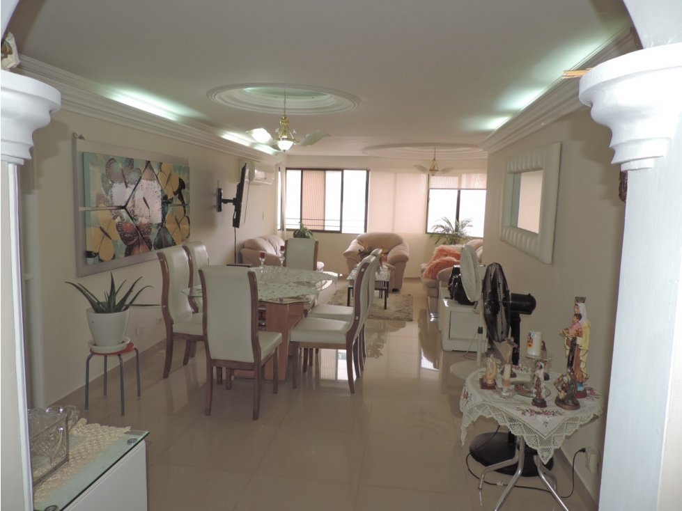 VENTA DE APARTAMENTO MANGA EDIFICIO DA VINCI — foto 3