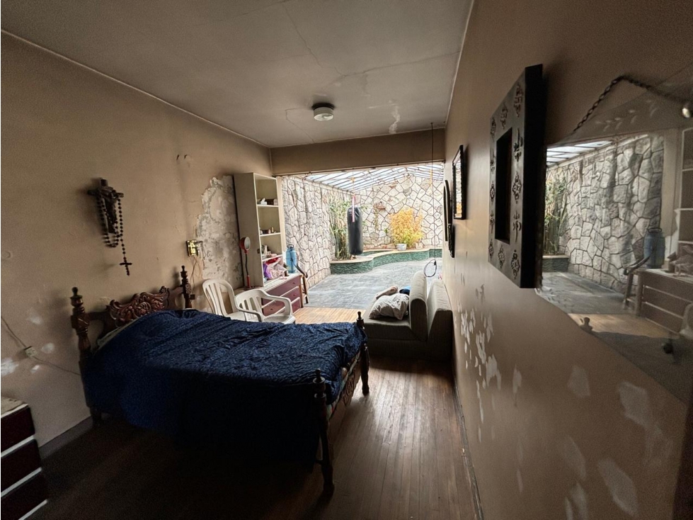 Vendo amplia casa para remodelar o desarrollar proyecto en Chapinero — foto 6