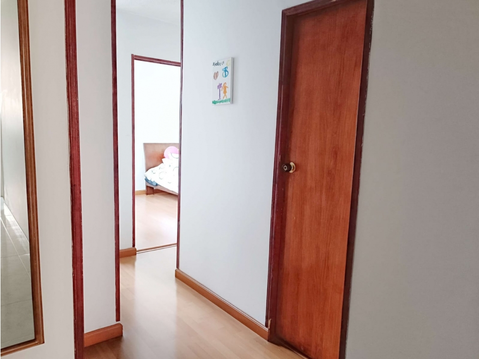 Hermosa casa en Cedritos — foto 5