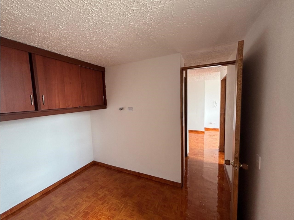 Arriendo lindo apartamento barrio San Antonio Norte — foto 4