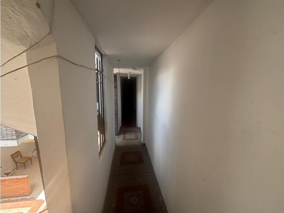 Edificio en venta cinco pisos barrio alcazarez — foto 4