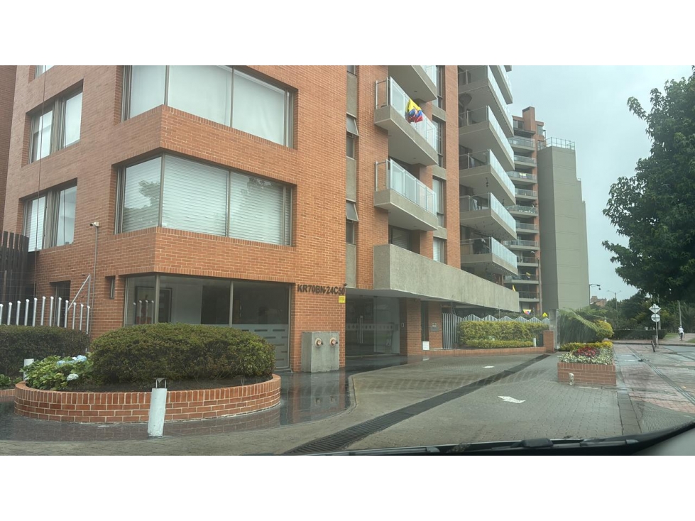 Vendo amplio apartamento amplio zona Salitre — foto 2