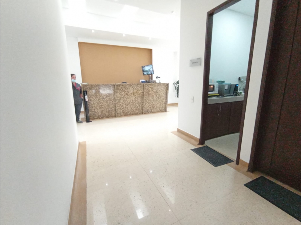Vendo oficina en excelente zona de chico norte