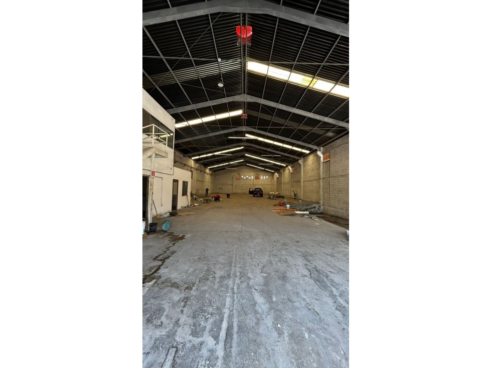 BODEGA EN APODACA A 100 METROS DE AV MIGUEL ALEMAN — foto 4