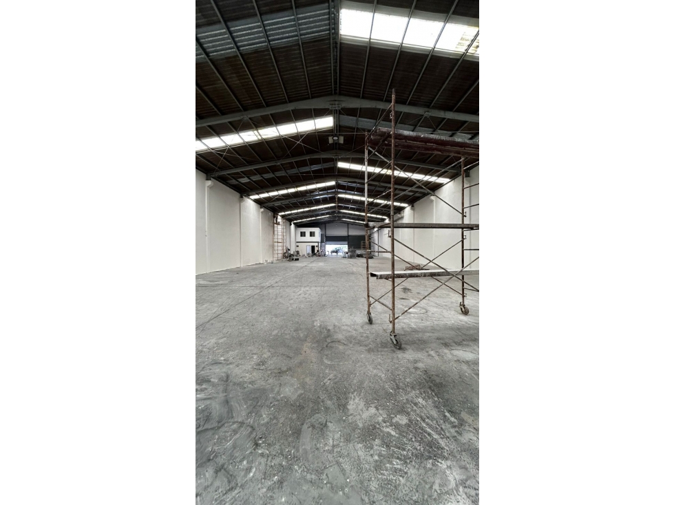 BODEGA EN APODACA A UNA CUADRA DE AV. MIGUEL ALEMAN — foto 4