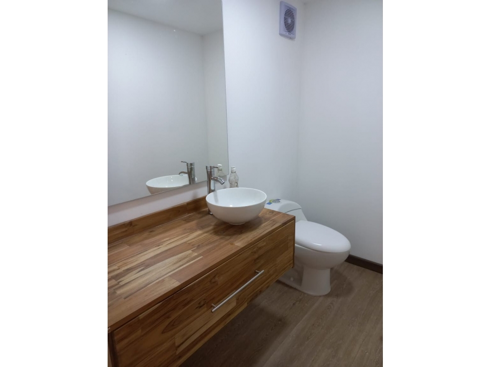 VENTA O ARRIENDO OFICINA AMOBLADA CHICO — foto 3