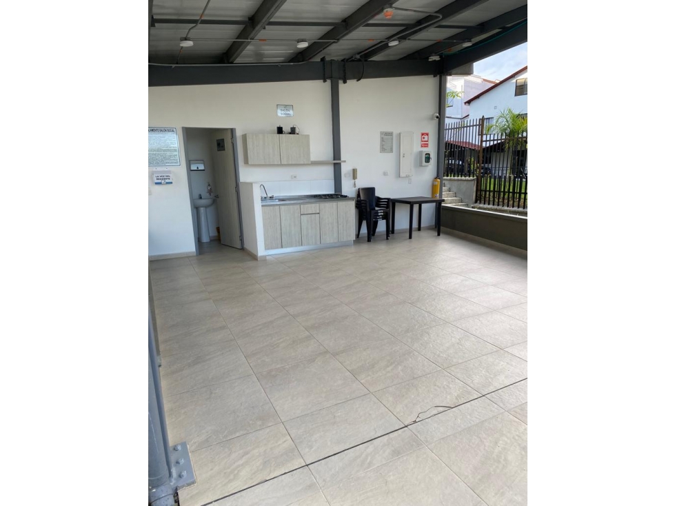 SE VENDE APTO EN AV 30 DE AGOSTO - PEREIRA? — foto 4