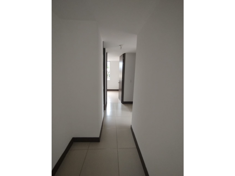 SE VENDE APTO - CIUDAD JARDIN PEREIRA? — foto 3