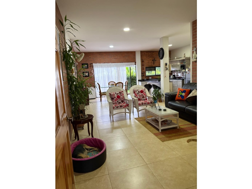 SE VENDE HERMOSA CASA - COMBIA? — foto 3