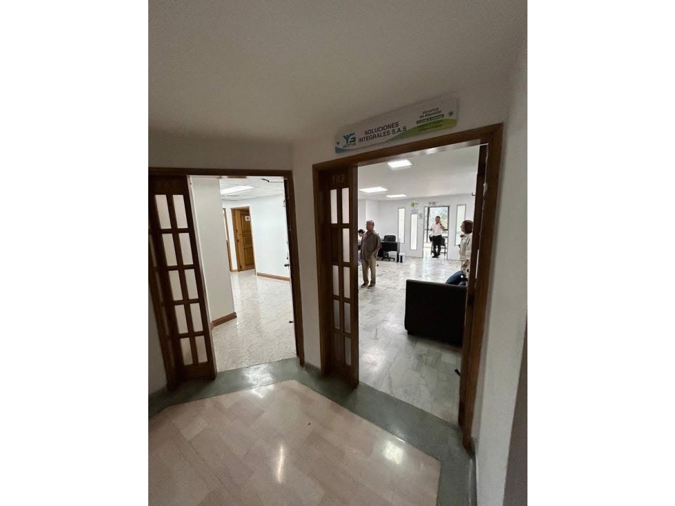OFICINA PARA VENTA - CENTRO — foto 3