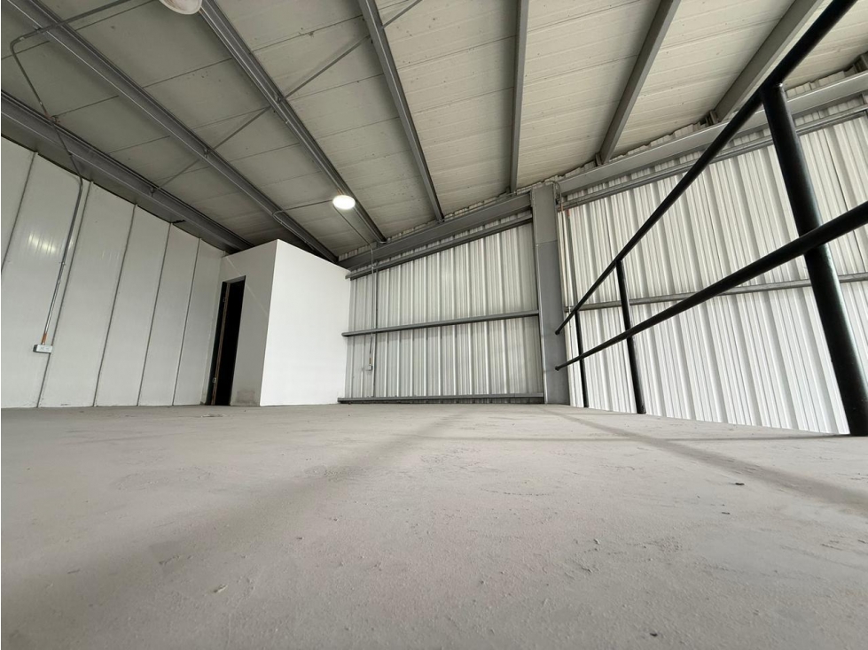 Bodega en Renta - Dosquebradas - Sector Av El Pollo - 3