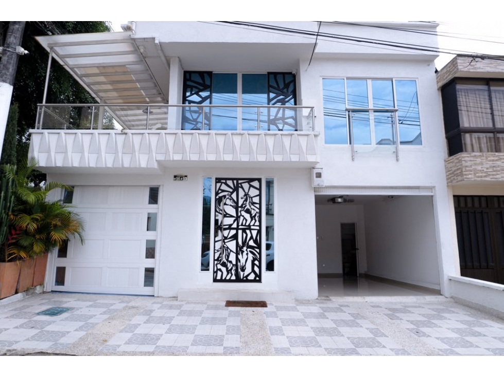 Casa esquinera en venta Corales, sector Cuba, Pereira