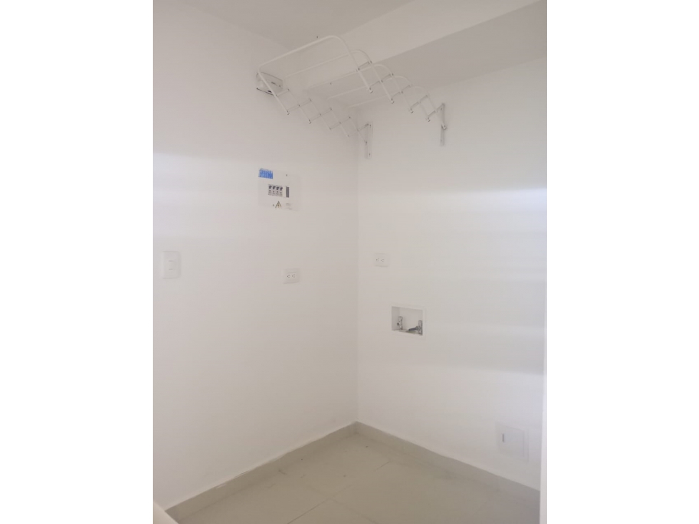 SE VENDE APTO - CIUDAD JARDIN PEREIRA? — foto 3