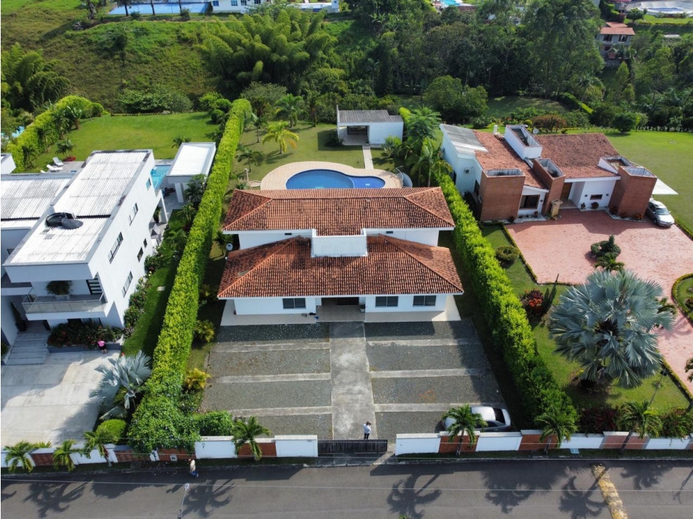 CASA CAMPESTRE COMBIA