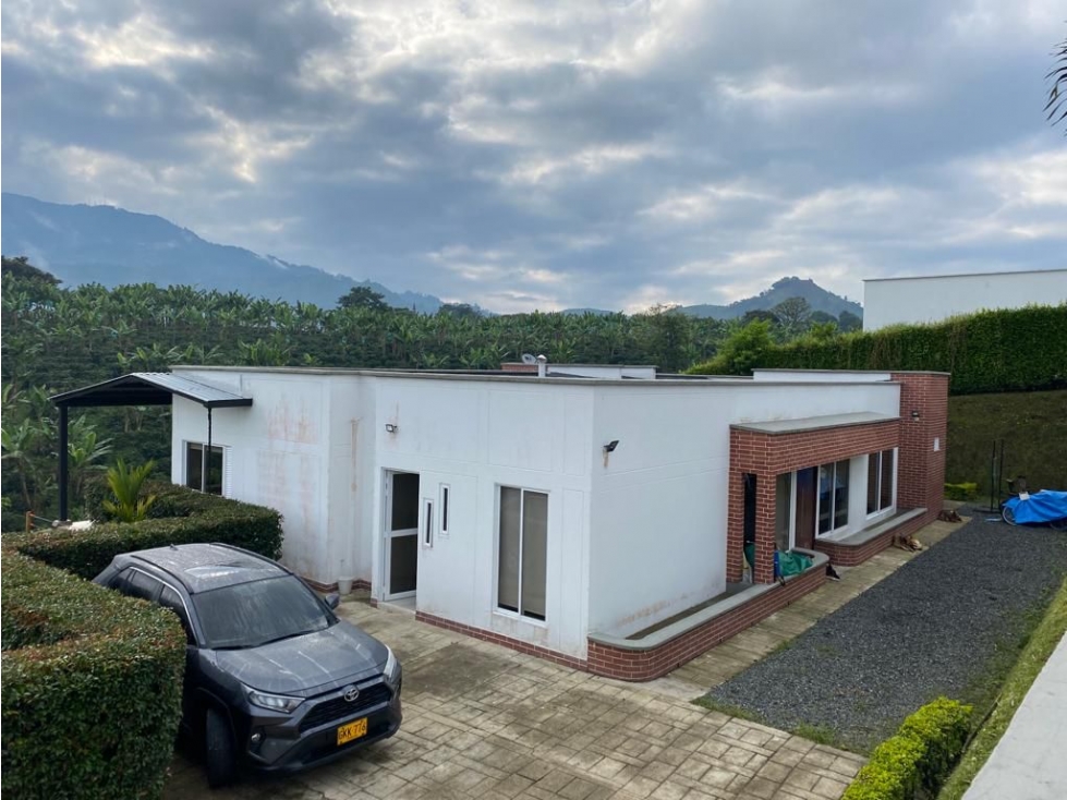 HERMOSA CASA - COMBIA? — foto 2