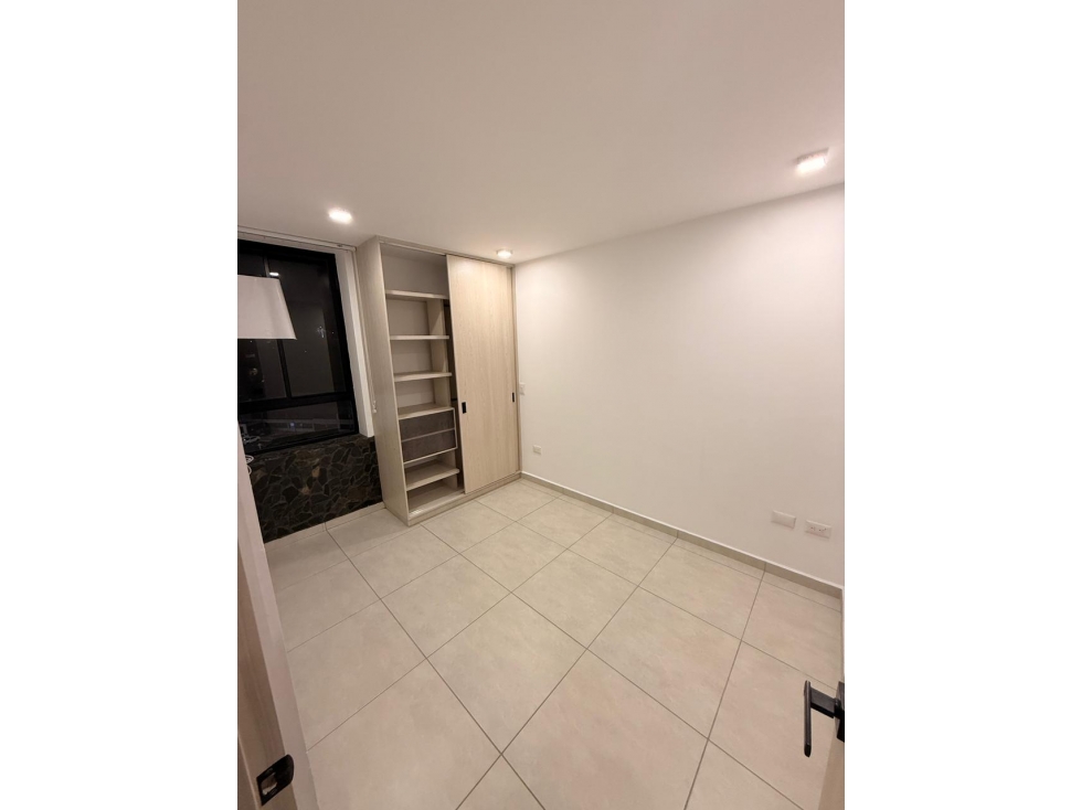 Apartamento en venta y renta - Cerritos — foto 2