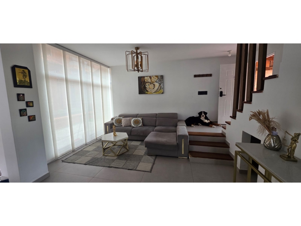 Casa esquinera en venta en Av. Sur - Pereira — foto 4