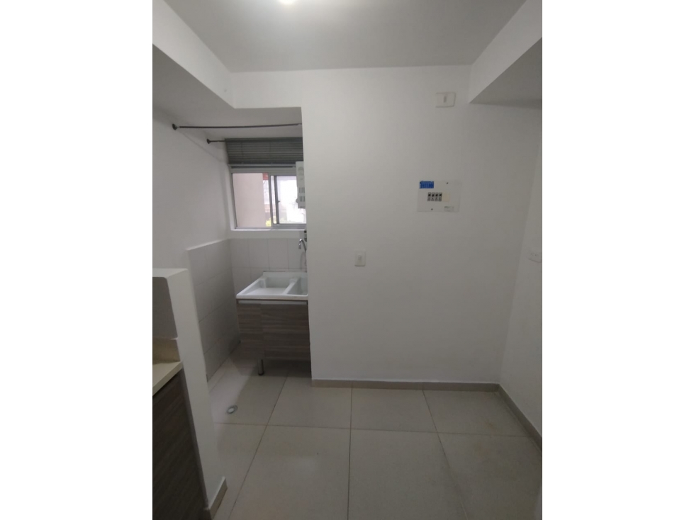 SE VENDE APTO - CIUDAD JARDIN PEREIRA? — foto 4