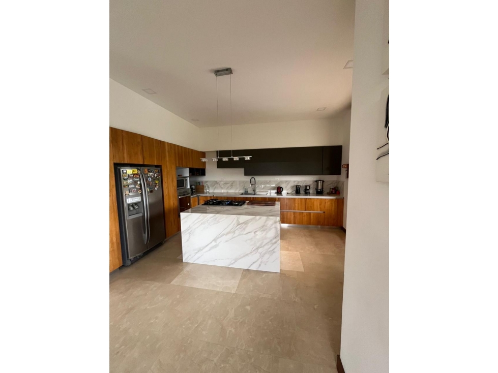 SE VENDE CASA CAMPESTRE - COMBIA — foto 2