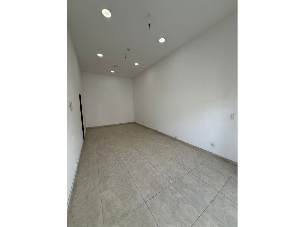 Local Comercial en Venta Zona estratégica — foto 3