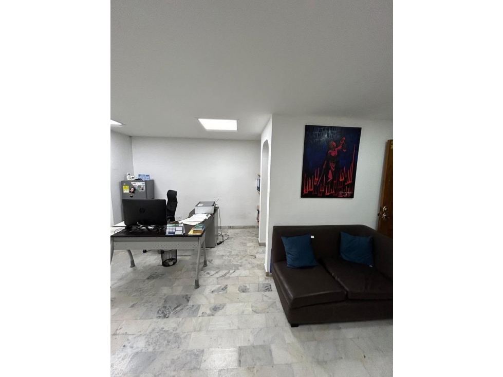 OFICINA PARA VENTA - CENTRO — foto 2
