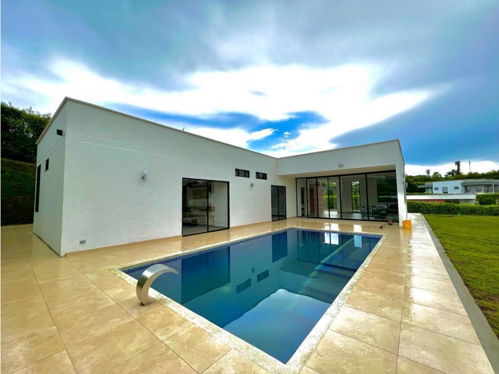 CASA CAMPESTRE EN VENTA - CERRITOS