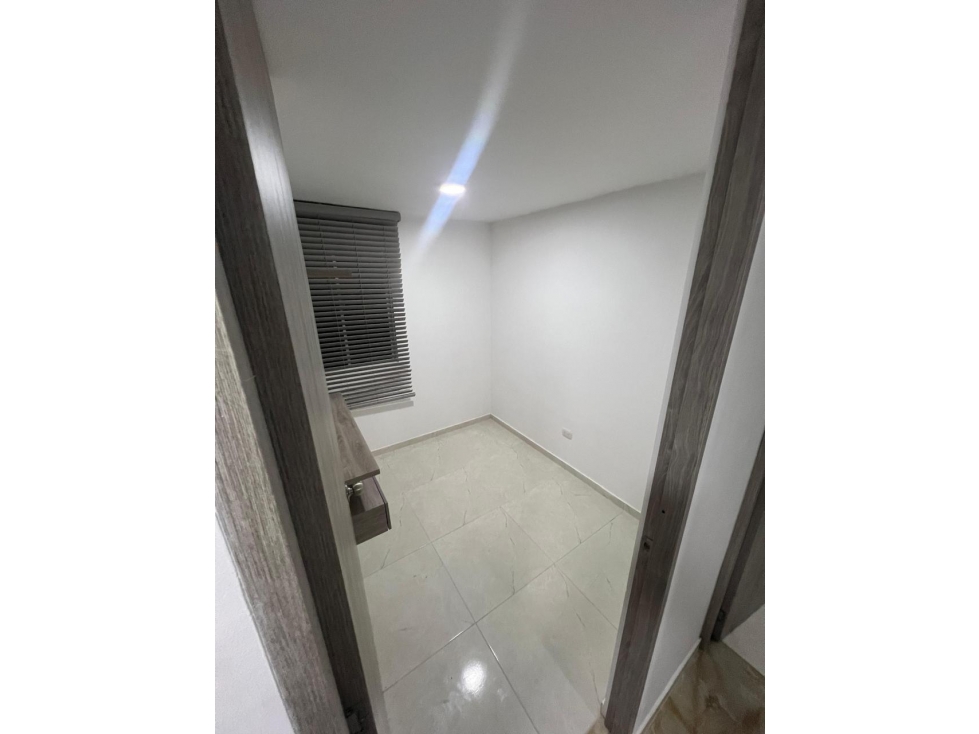SE VENDE APTO SECTOR FRAILES - VIA DOSQUEBRADAS — foto 6