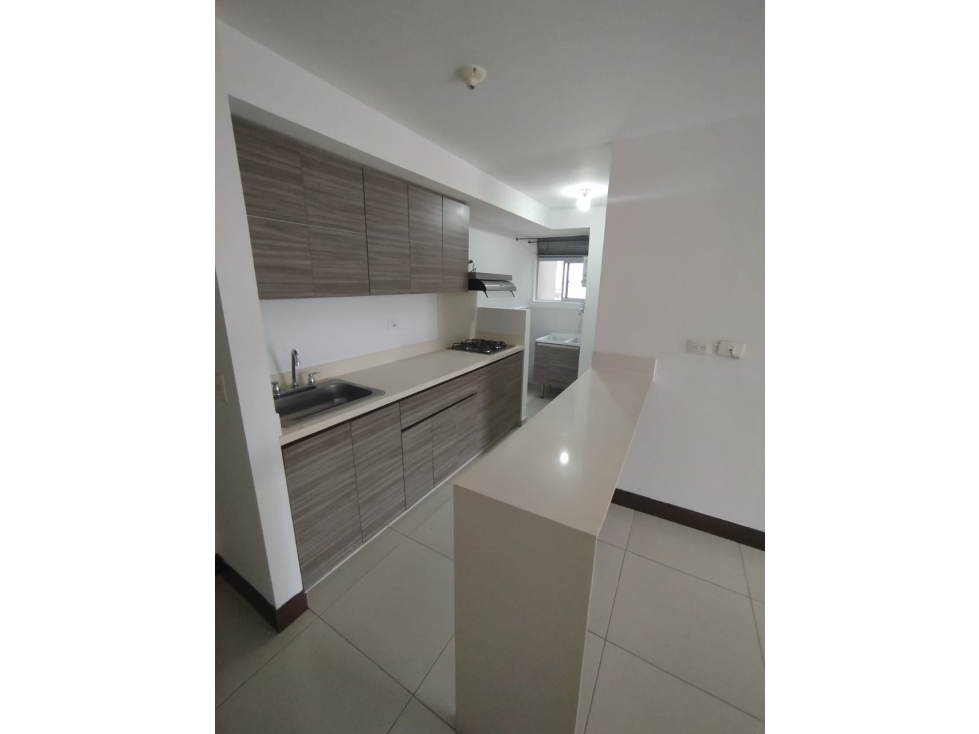 SE VENDE APTO - CIUDAD JARDIN PEREIRA? — foto 2
