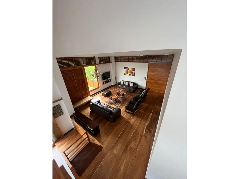 SE VENDE CASA CAMPESTRE - COMBIA — foto 4