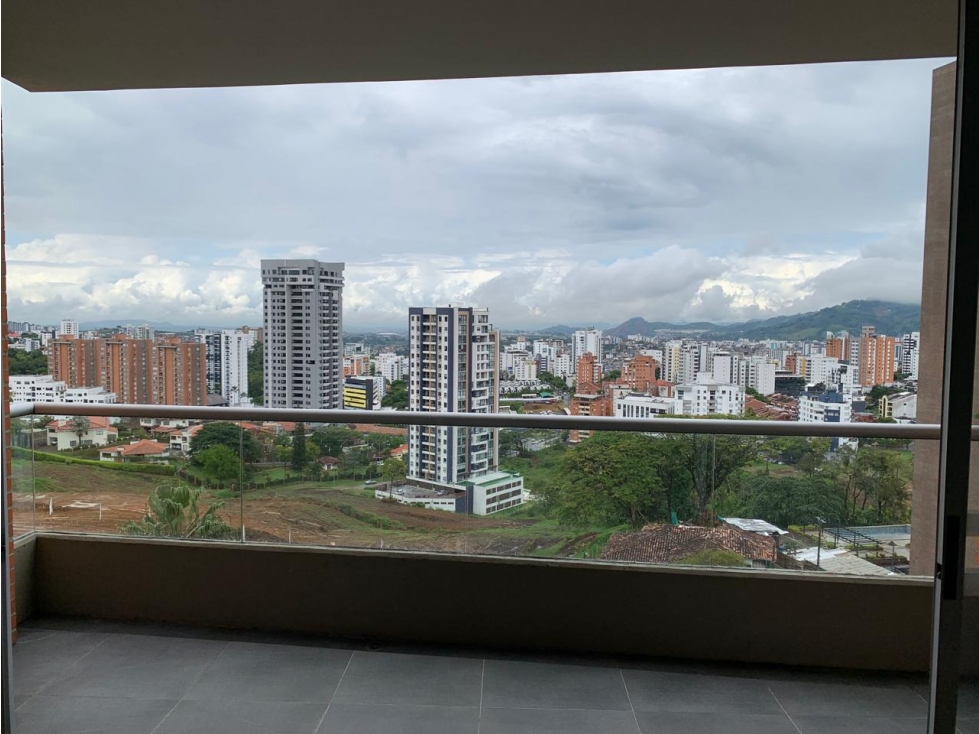 Apartamento disponible para venta Pinares Alto