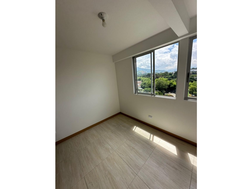 SE VENDE APTO - VIA CERRITOS — foto 5