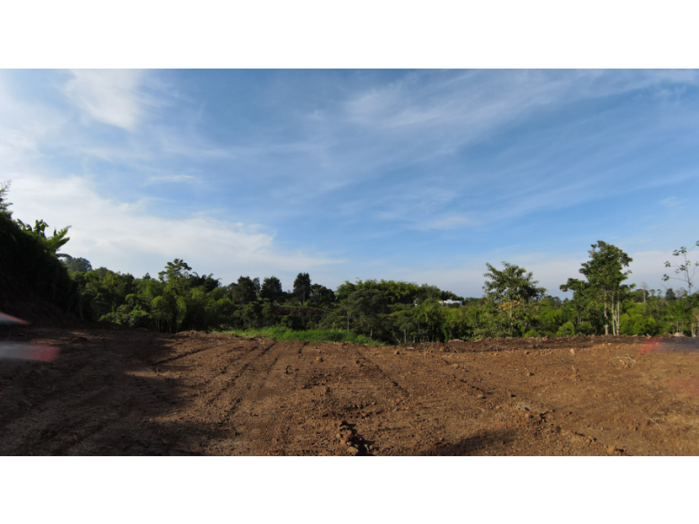 LOTE CAMPESTRE EN VENTA 2.605m - PARCELACIÓN AV CONDINA